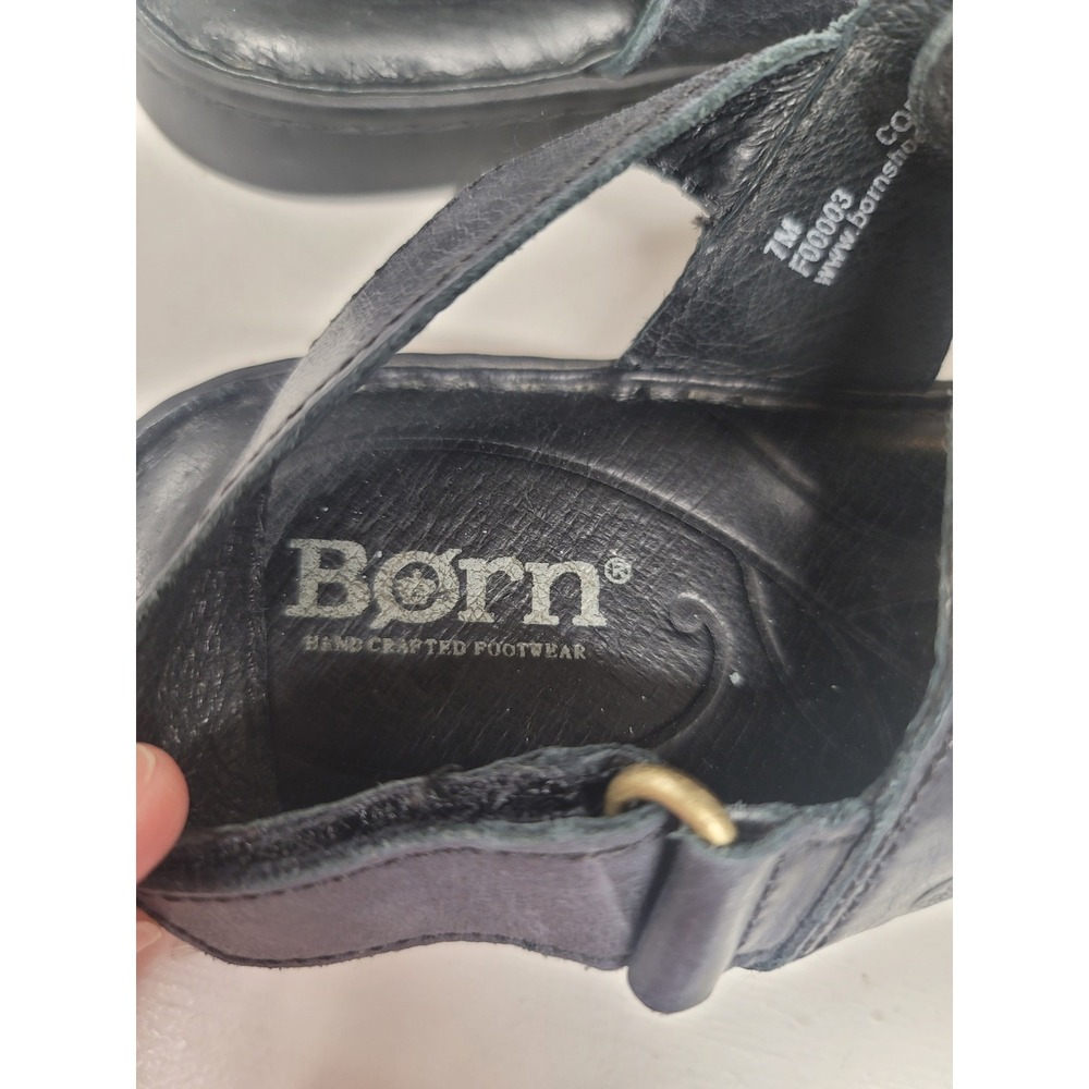 Born Black Leather T Strap‎ Slingback Sandals Women's Size 7M Casual - Picture 3 of 6